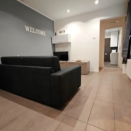Apartament New Ninin 4 Guests 15m To *
